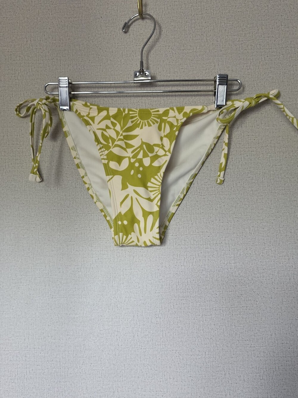 wild fable Green and Cream Floral Tie-Side Bikini Bottoms
